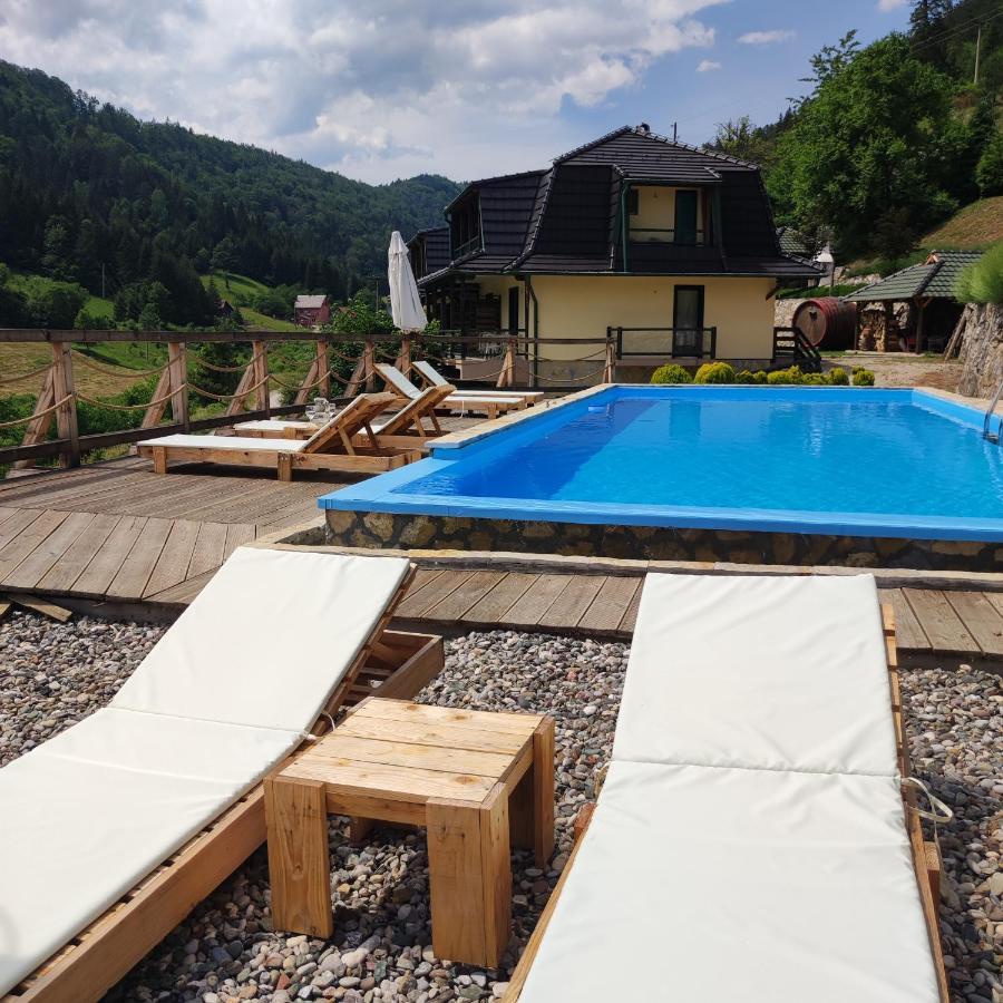 Apartmani Terase Konjska Reka Exteriör bild
