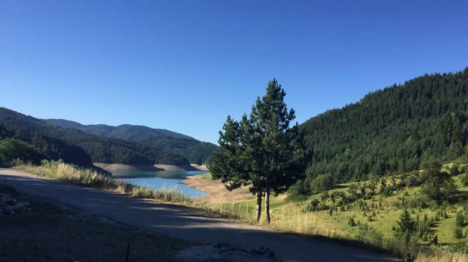 Apartmani Terase Konjska Reka Exteriör bild